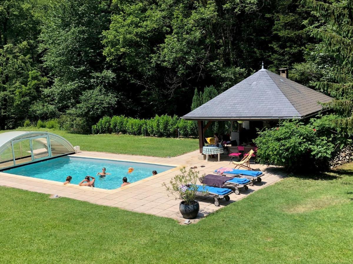 Le Clos Du Tulipier La Chapelle-du-Bard Bagian luar foto